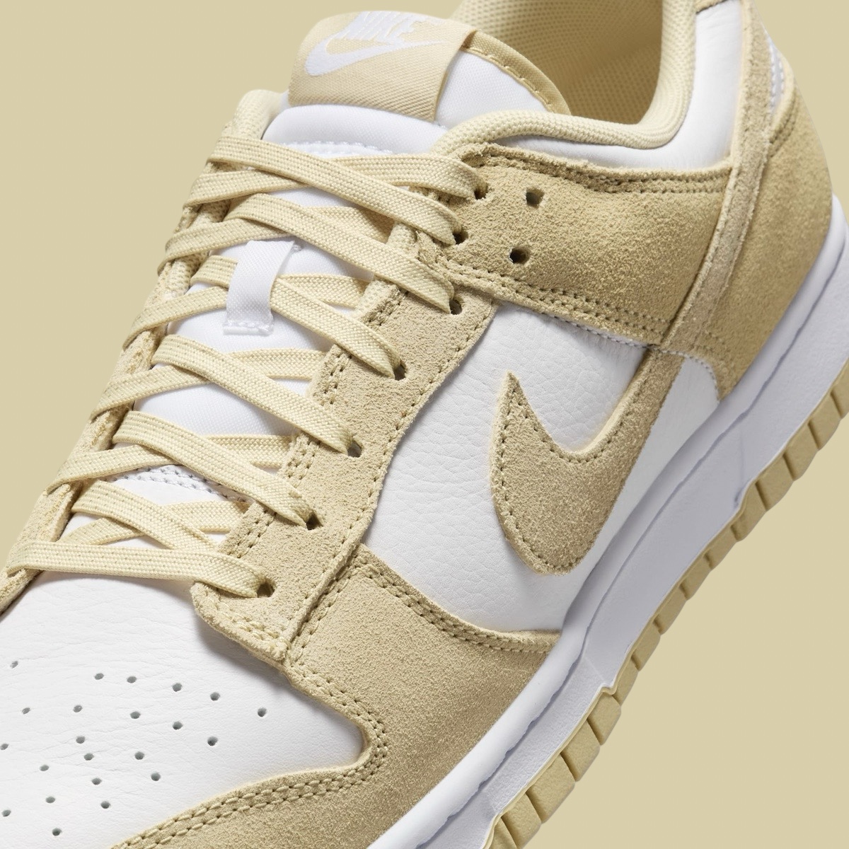 Nike Dunk Low Team Gold FQ8249 102 6