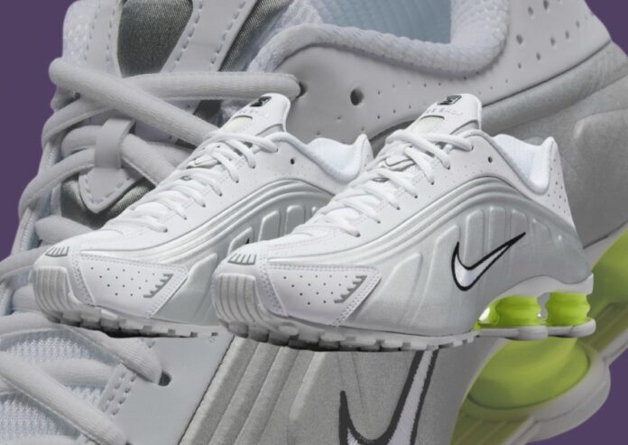[Nike] ナイキ W SHOX R4 / AR3565-102★追跡あり WHITE SILVER Nike Shox R4 White Metallic Silver Volt AR3565-102