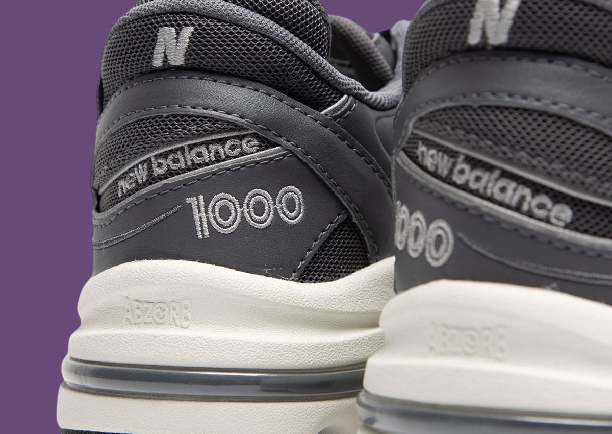 Демисезонная розовая шапка new balance