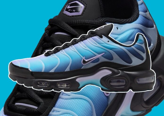 Nike air max plus barely grey best sale