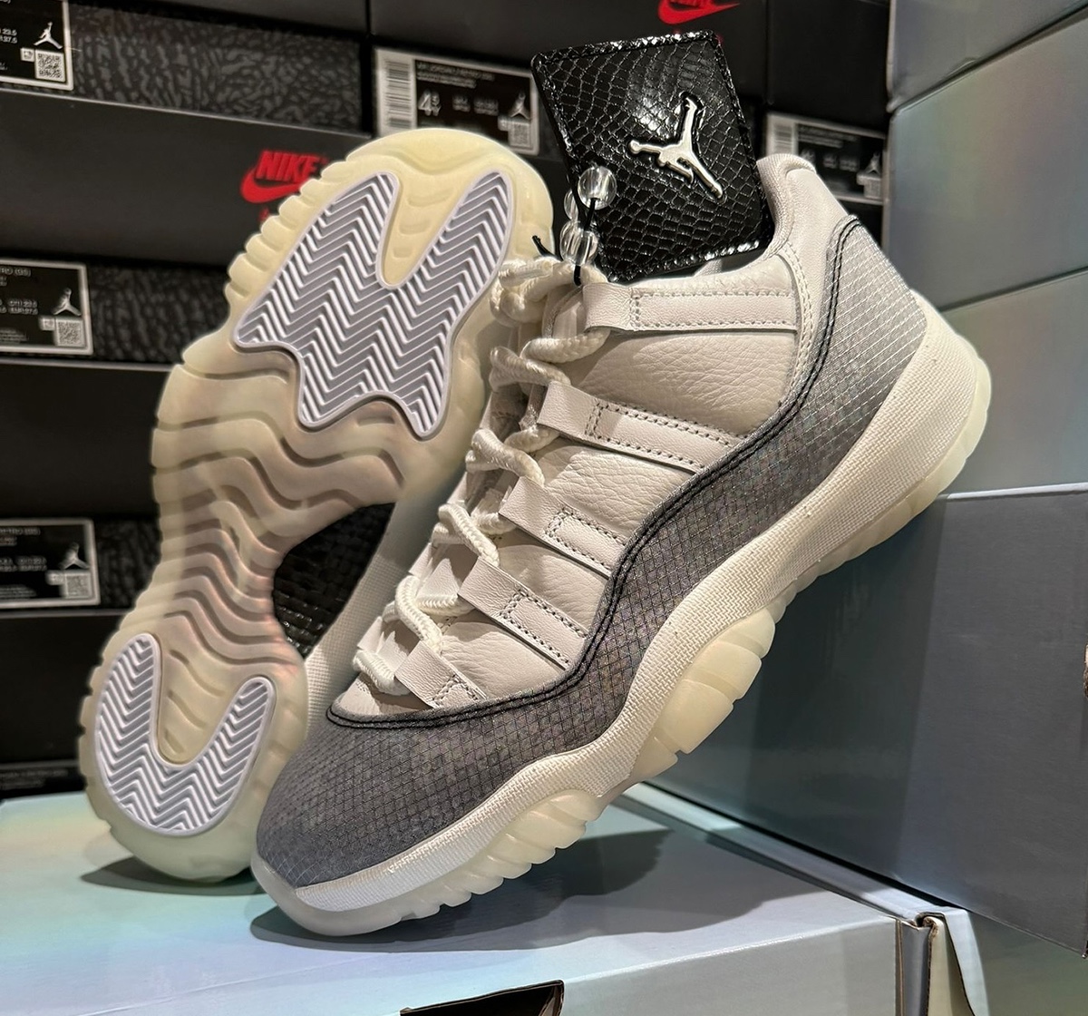 Jordan 11 yeezy low hotsell