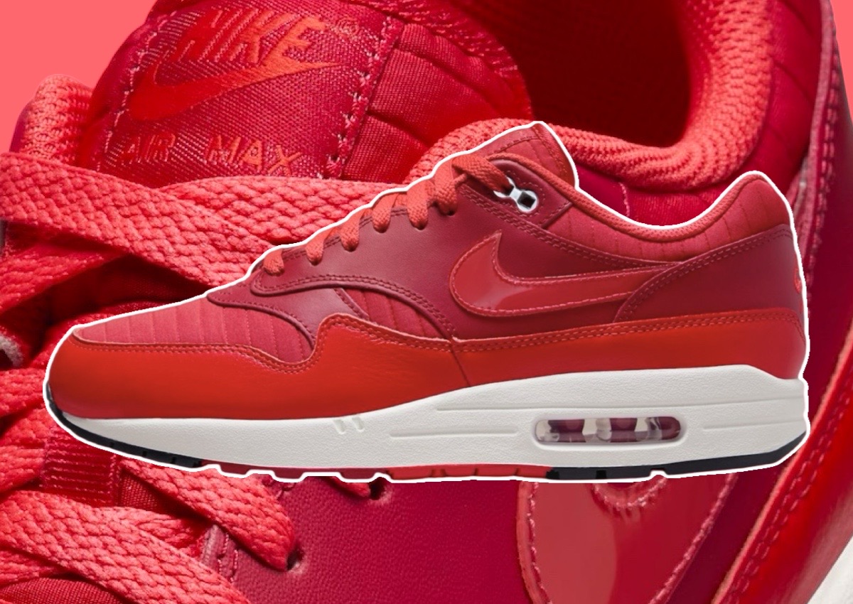 Nike air max sneakers red best sale