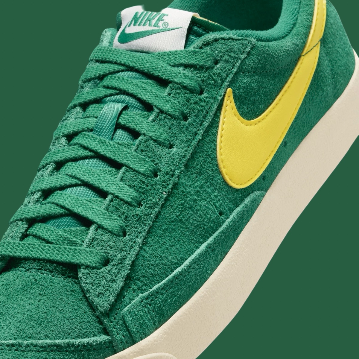 Nike Blazer Mid 77 Oregon FQ8060 301 6