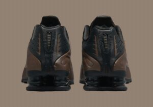 Nike Shox R4 Ironstone Off Noir (W)