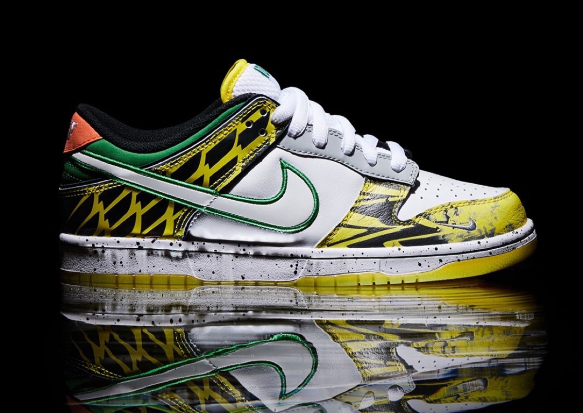 Nike What The Duck Dunk Low 6