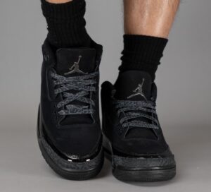 Air Jordan 3 Black Cat 2025 CT8532-001