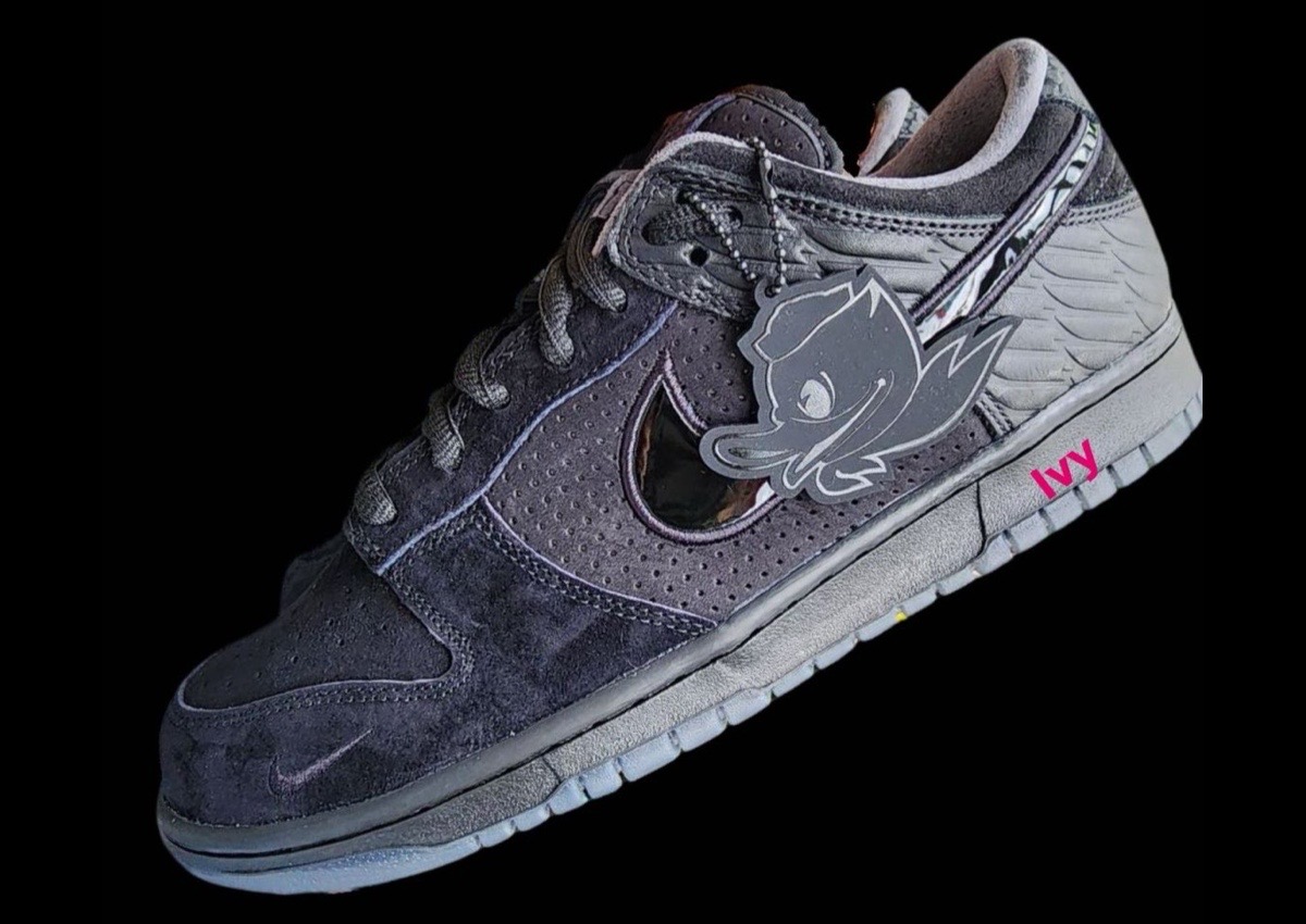 Division Street x Nike Dunk Low Oregon Black HV1470-001