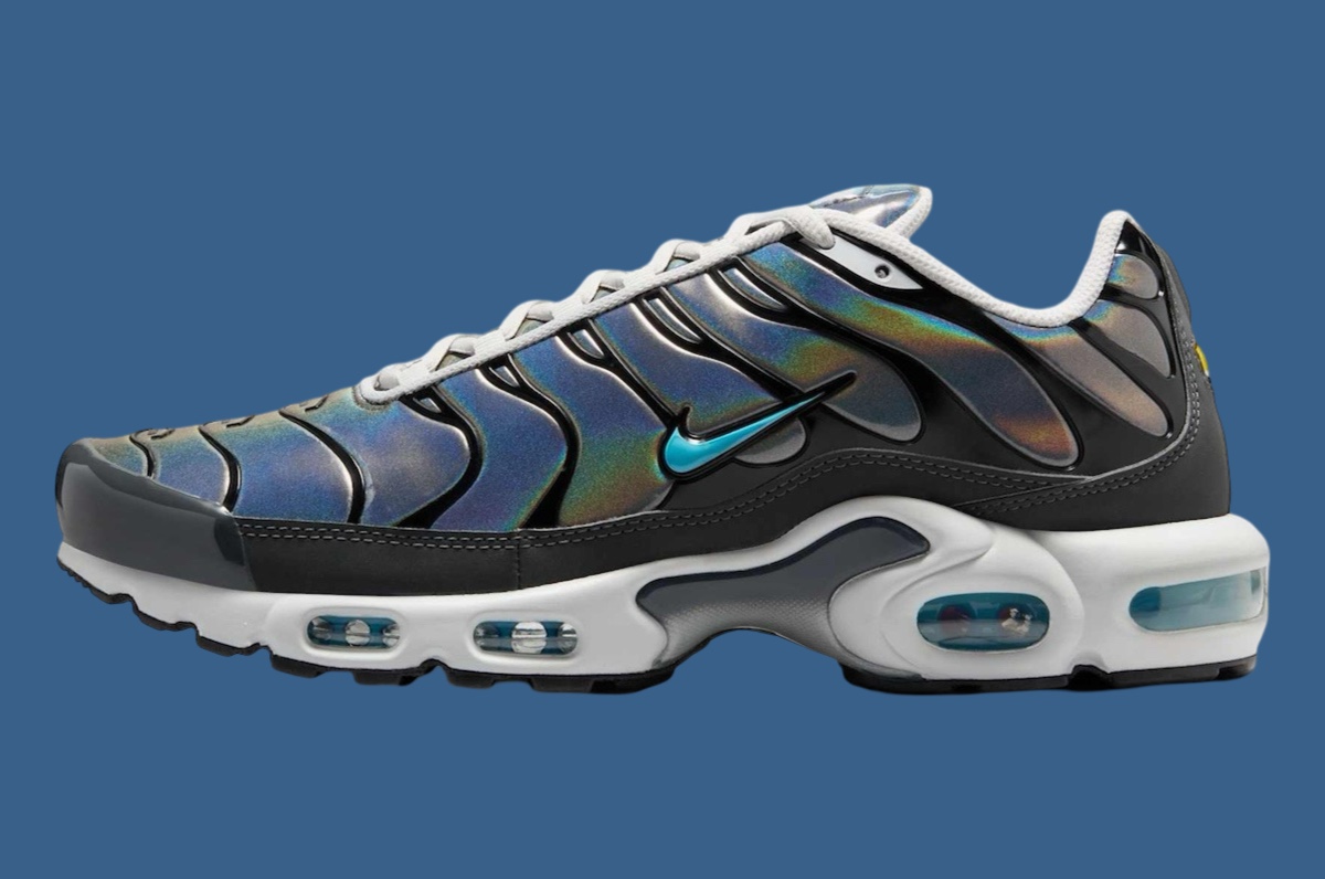 Nike Air Max Plus Iridescent HV2525 001 2