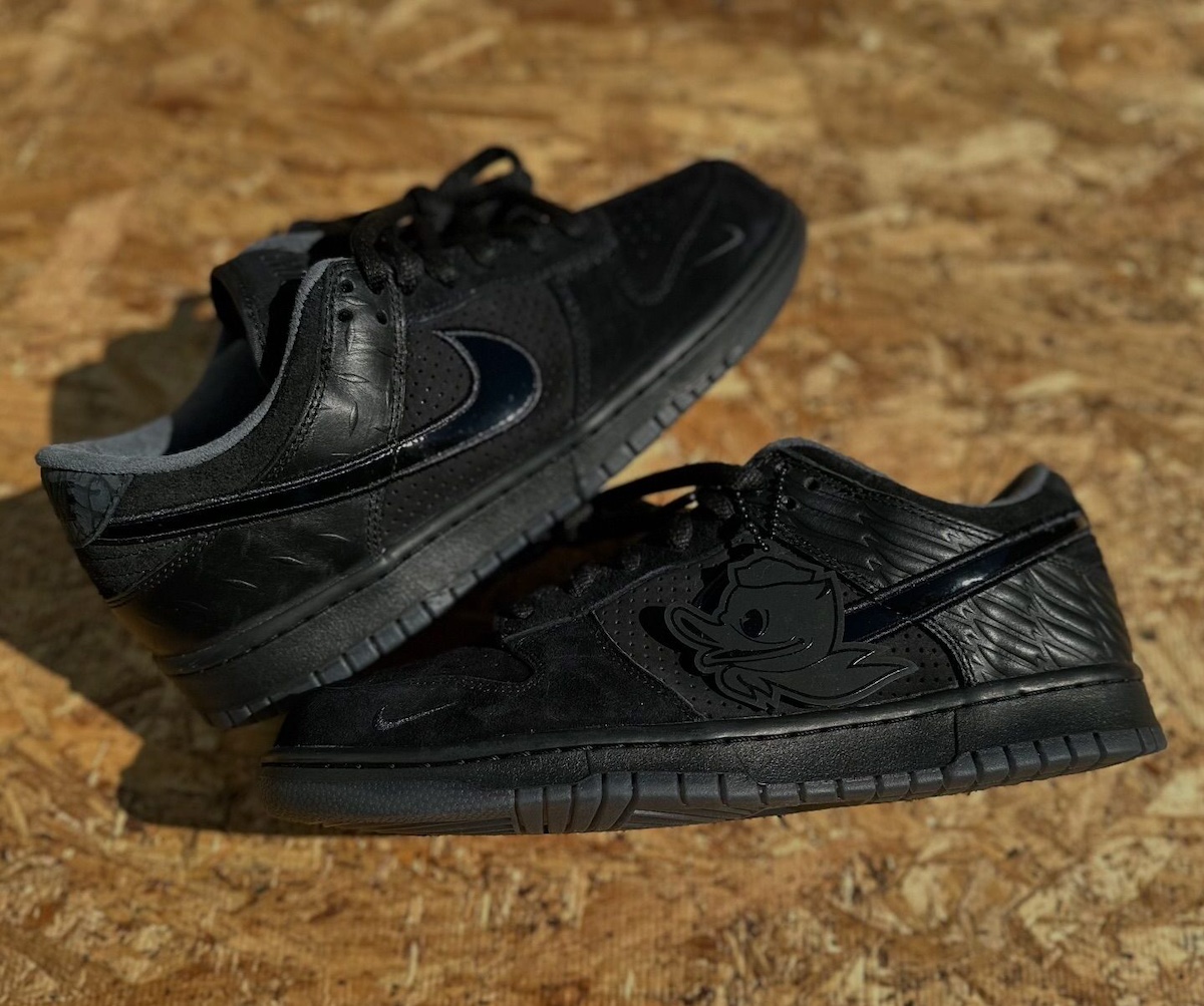 Nike Dunk Low Oregon Black HV1470 001 4