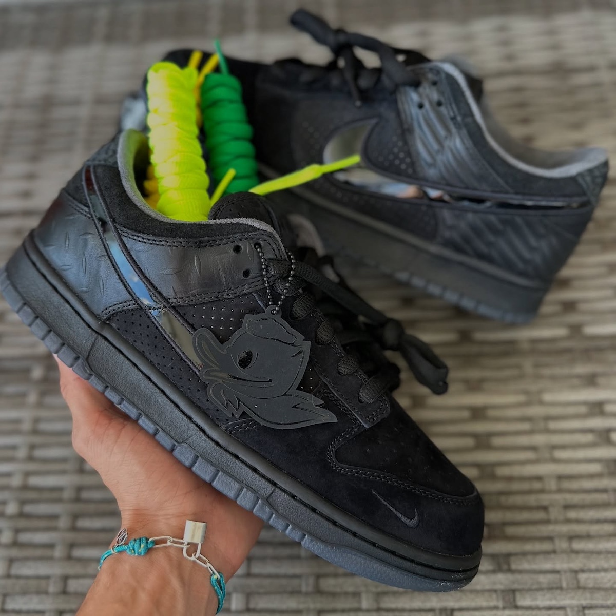 Nike Dunk Low Oregon Black HV1470 001