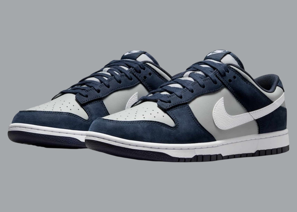 Nike Dunk Low Suede Georgetown IB3079 400