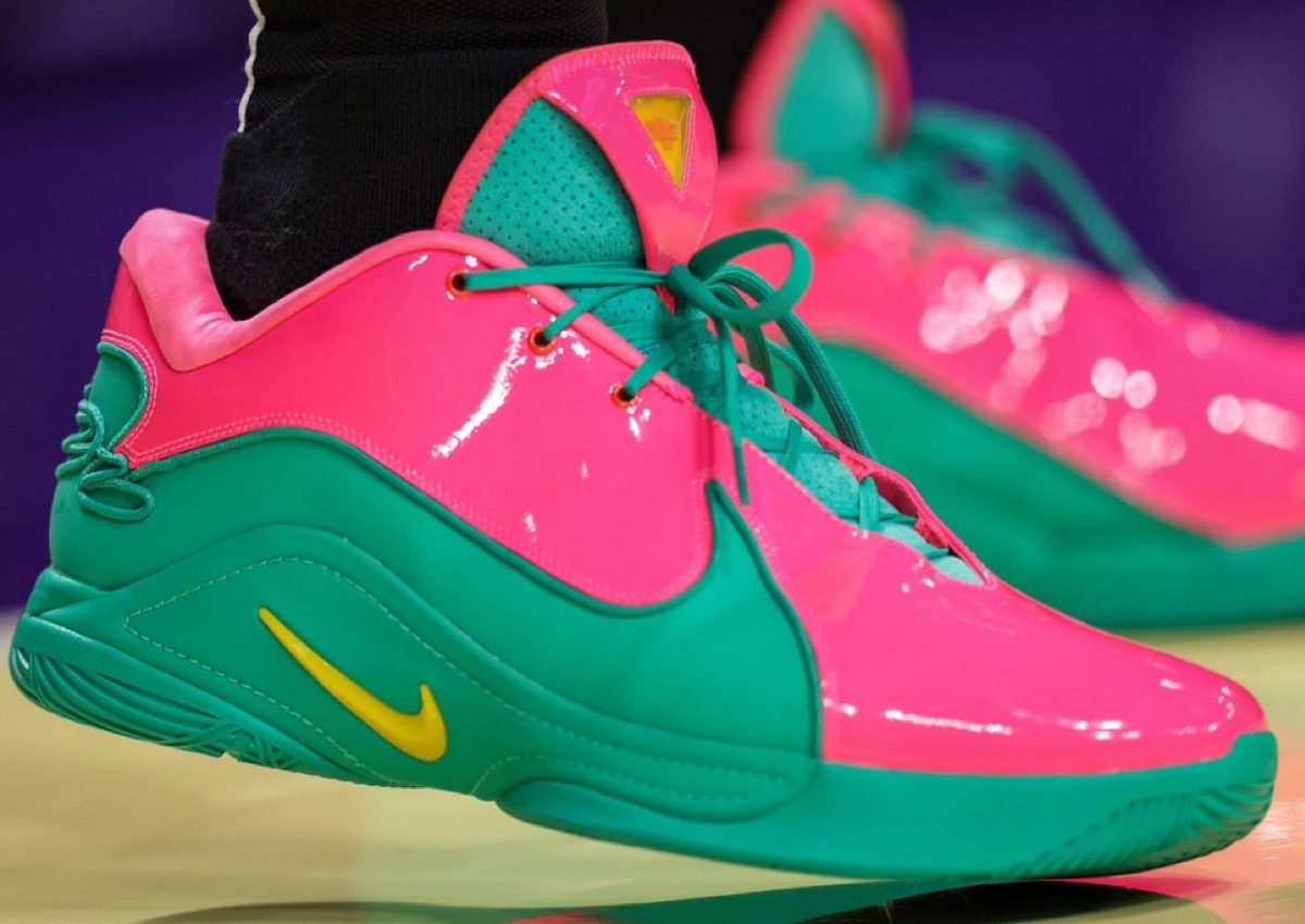 south beach lebron 11