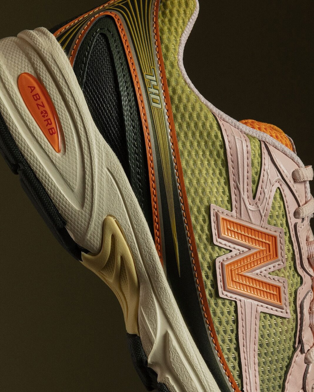 New Balance Computer CNCPTS x New Balance 740 Release Date