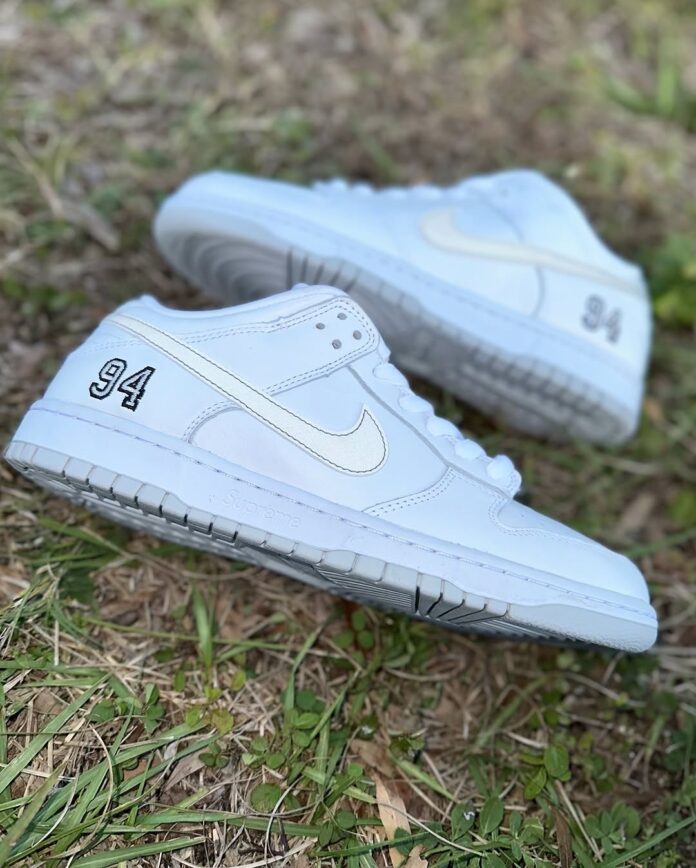 dunk supreme stockx