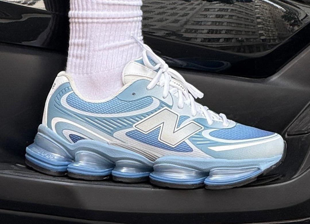 New Balance 2000 First Look