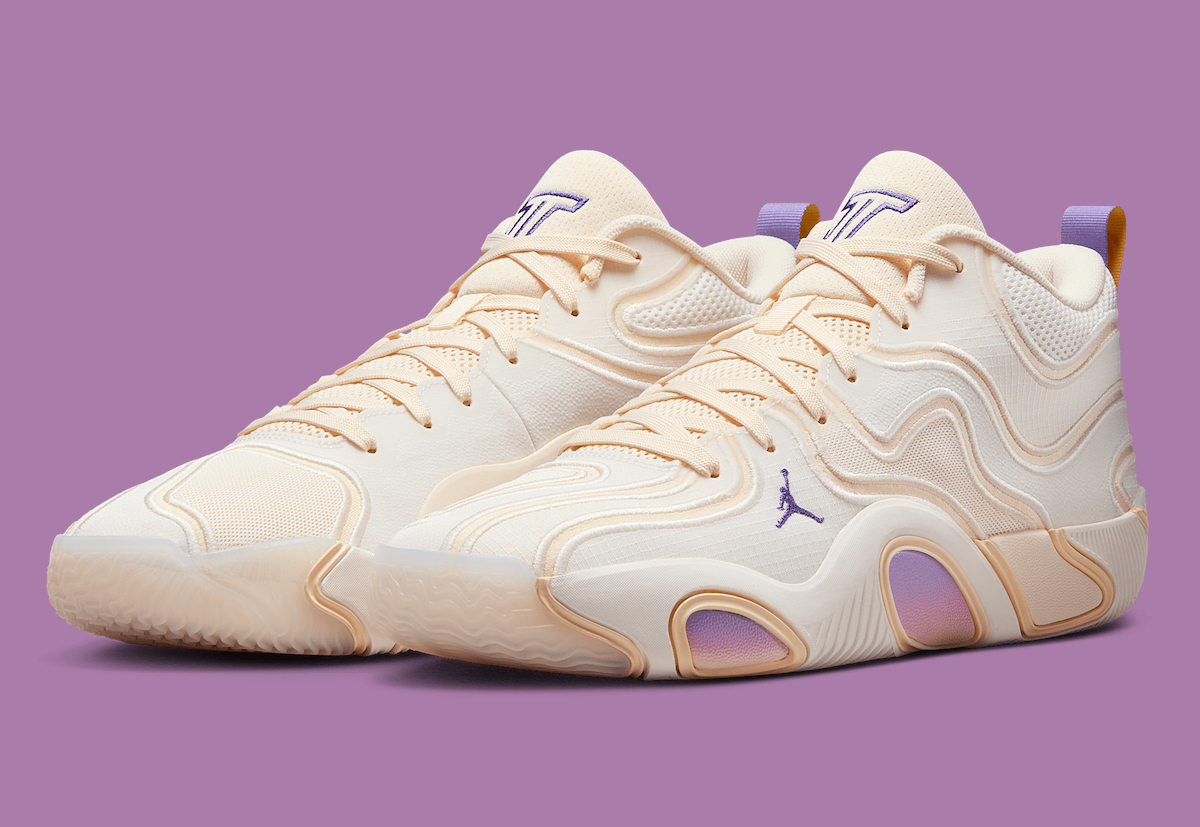 Jordan Tatum 3 Hobbies sneaker showcasing its sail and muslin upper