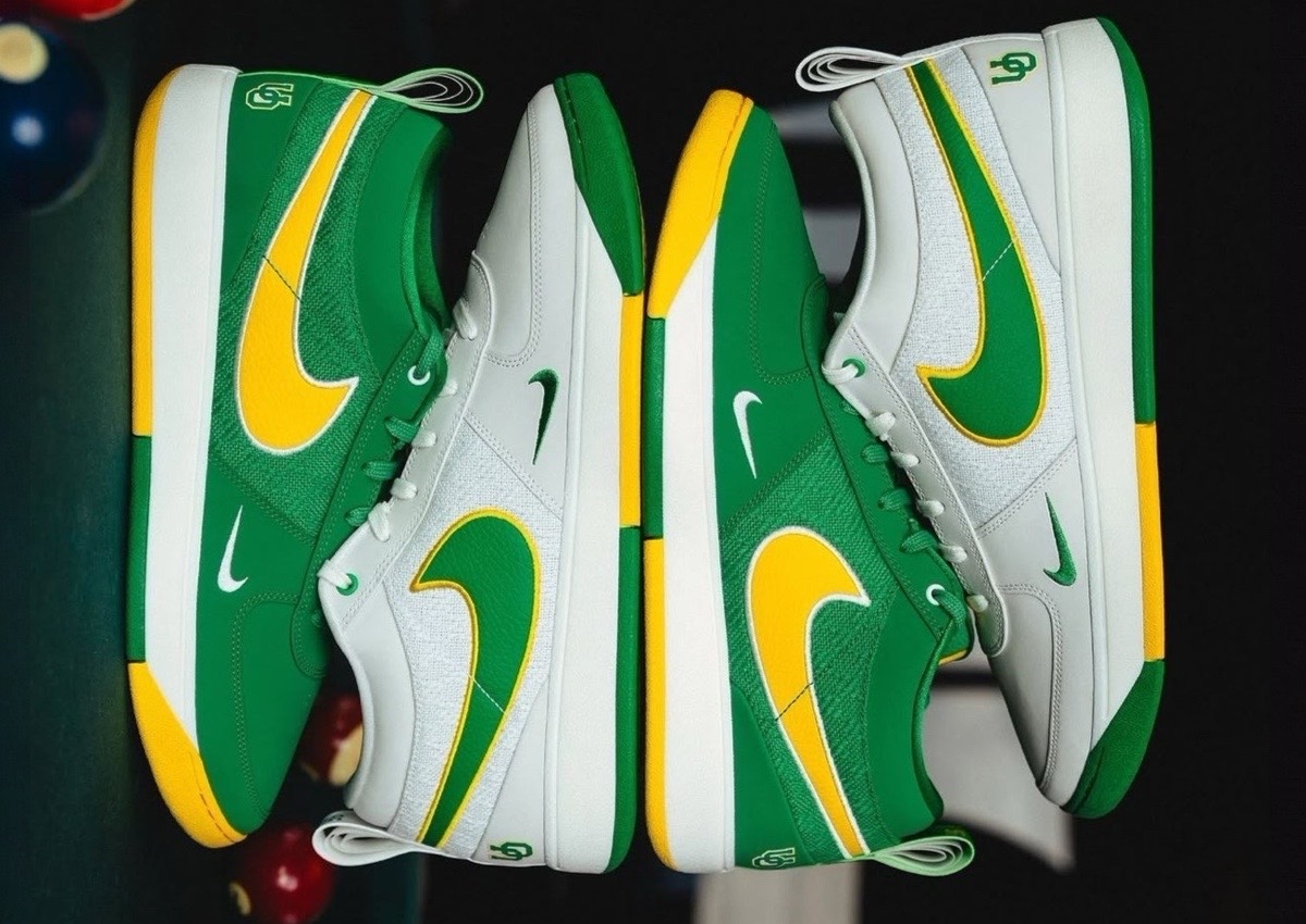 Nike Book 1 “Oregon Ducks” PE For 2025 March Madness