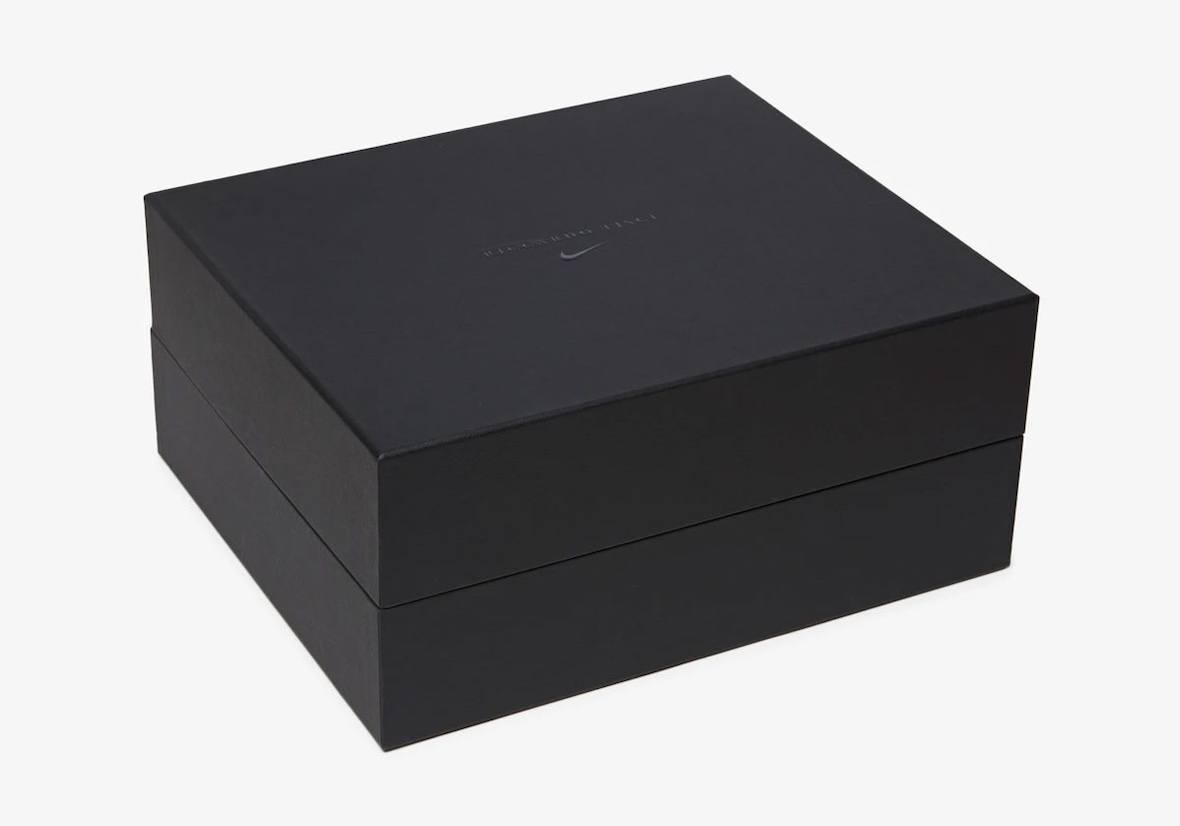Riccardo Tisci x Nike Mercer Bag exclusive black packaging box with Nike branding