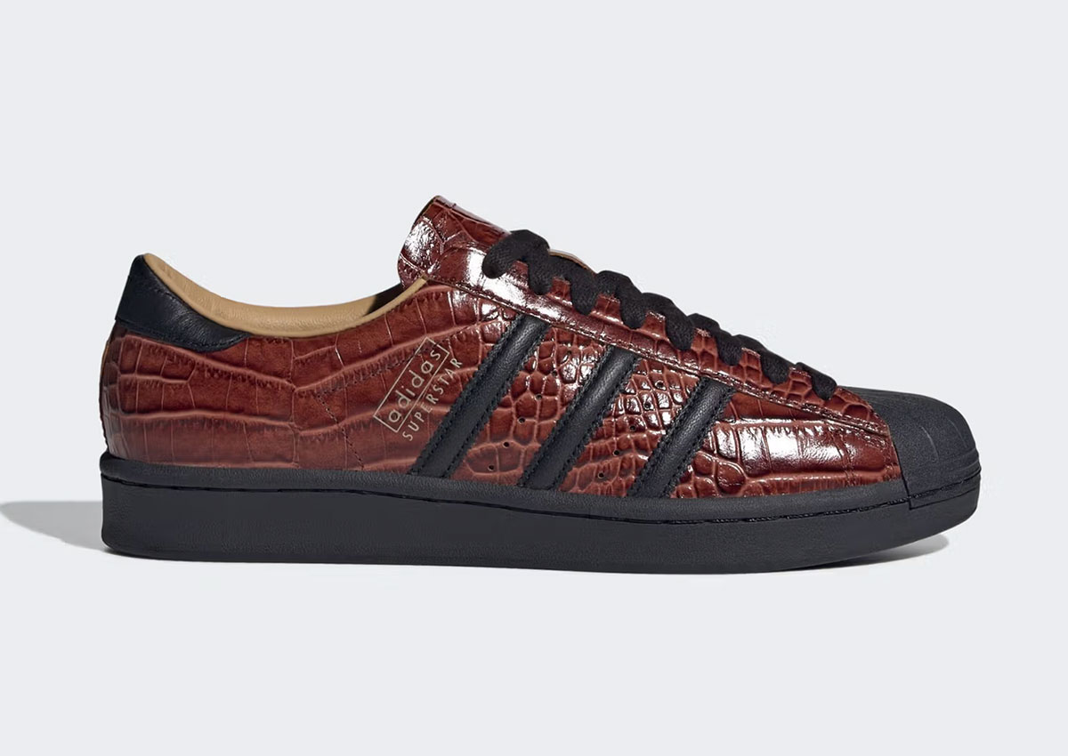 adidas Superstar Vintage Shoes - Brown | Free Shipping with