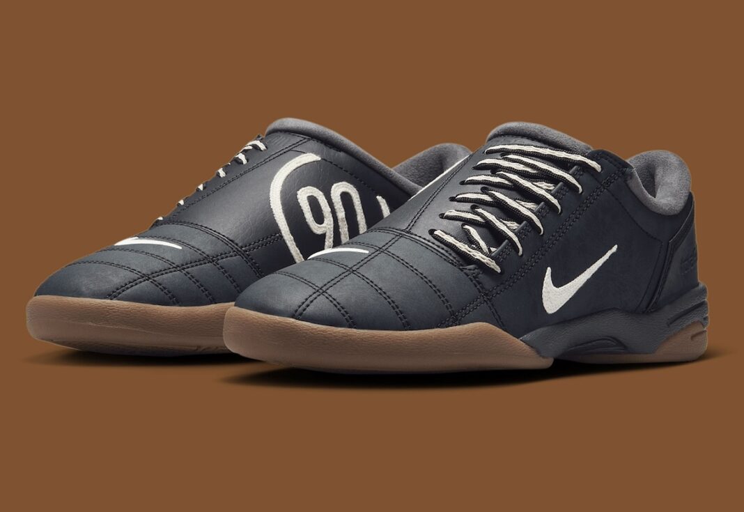 Nike Total 90 III SP Black Gum IH2314-002