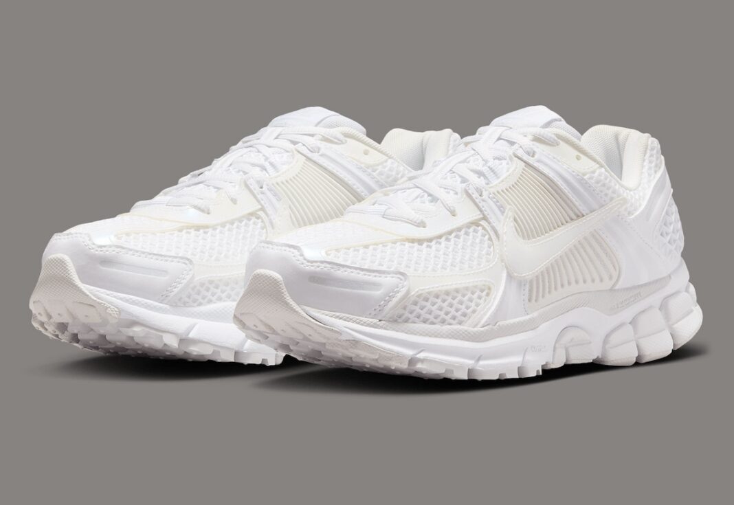 Nike Zoom Vomero 5 Triple White IB4397-100