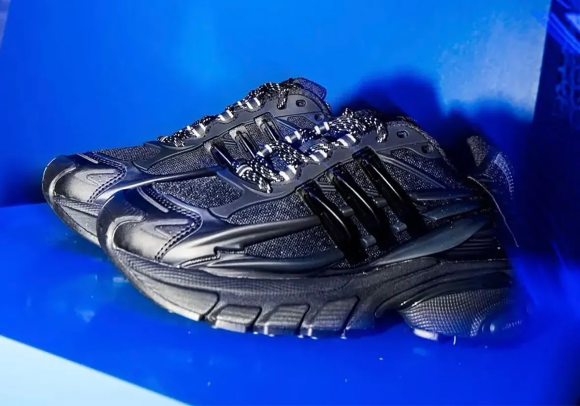 Pharrell x adidas Jellyfish “Triple Black” Releasing in Seoul