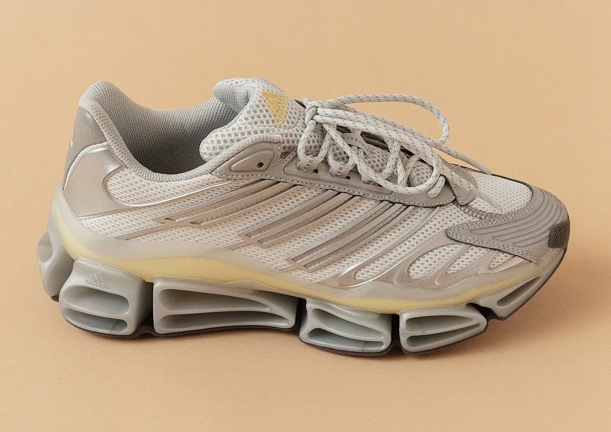 極美品　00s Y2K adidas megabounce 希少モデル アディダス」がY2K的デザインのスニーカーを発売 - TOKION