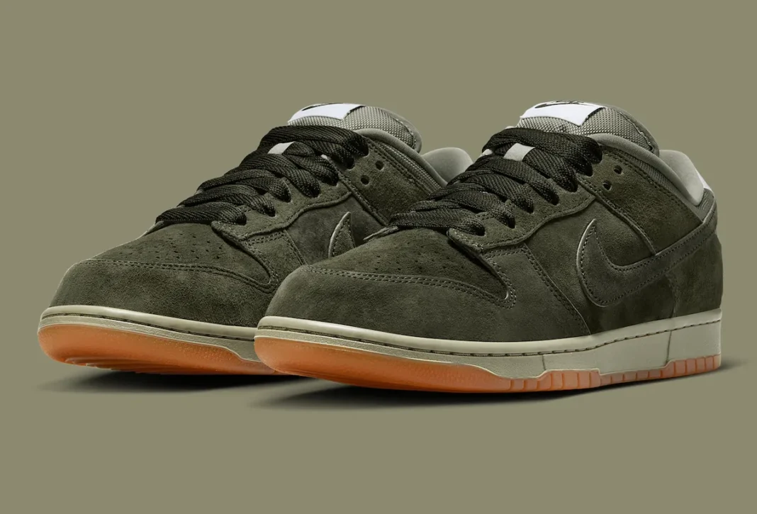 ★ナイキ★SB Dunk Low Pro B Sneaker★Sequoia and Light Army Nike SB Dunk Low Pro B Sequoia HJ0367-301