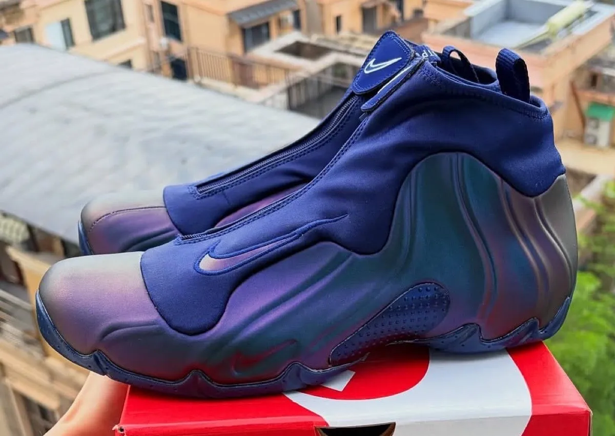 Nike Air Flightposite “Midnight Navy” Releases November 2025
