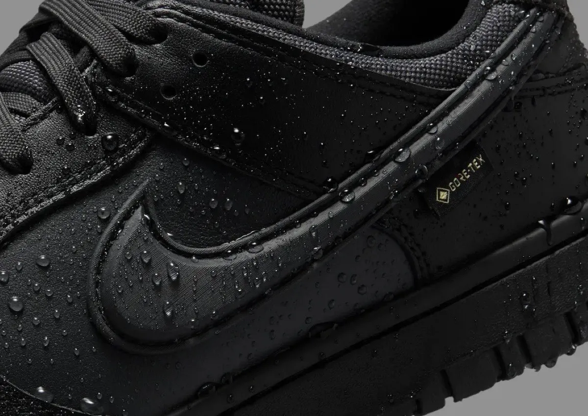 Nike Dunk Low GTX “Black” Expands All-Weather Lineup