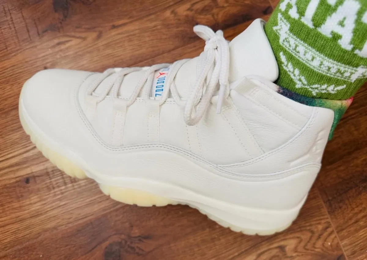 Air Jordan 11 ホワイト/ブラック US 9 ORIGINAL 1995 Air Jordan XI 11 Wht-Blk-Drk Concord Men's 8
