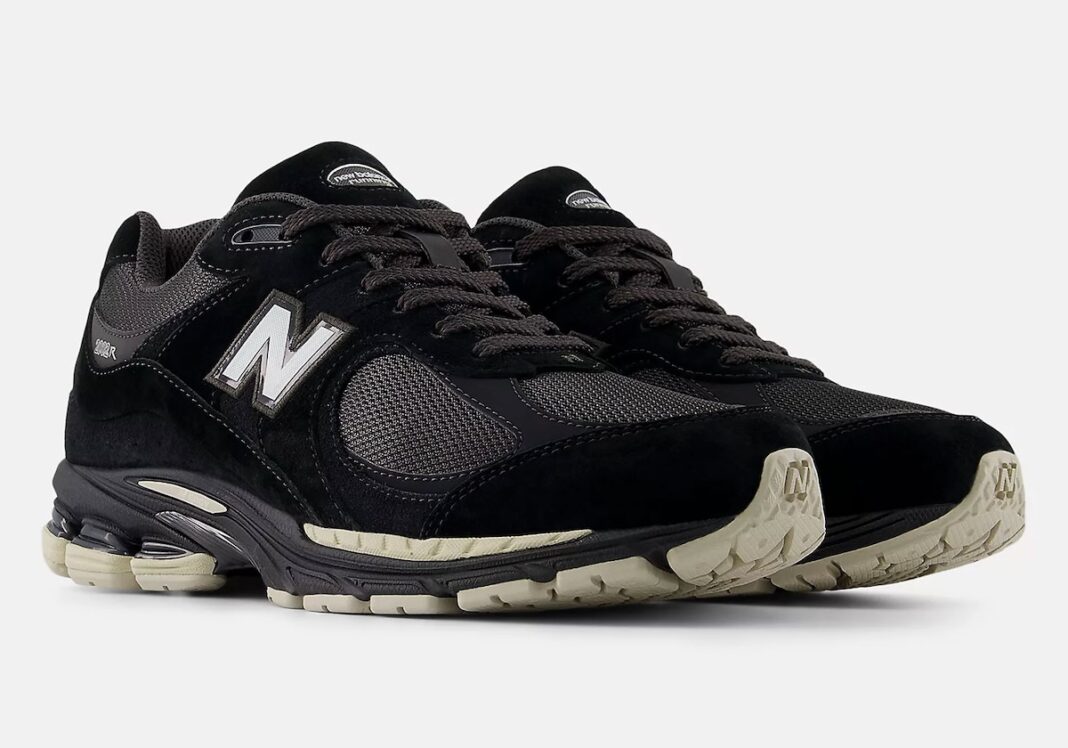 new-balance-2002r-black-oat-u2002rl-3