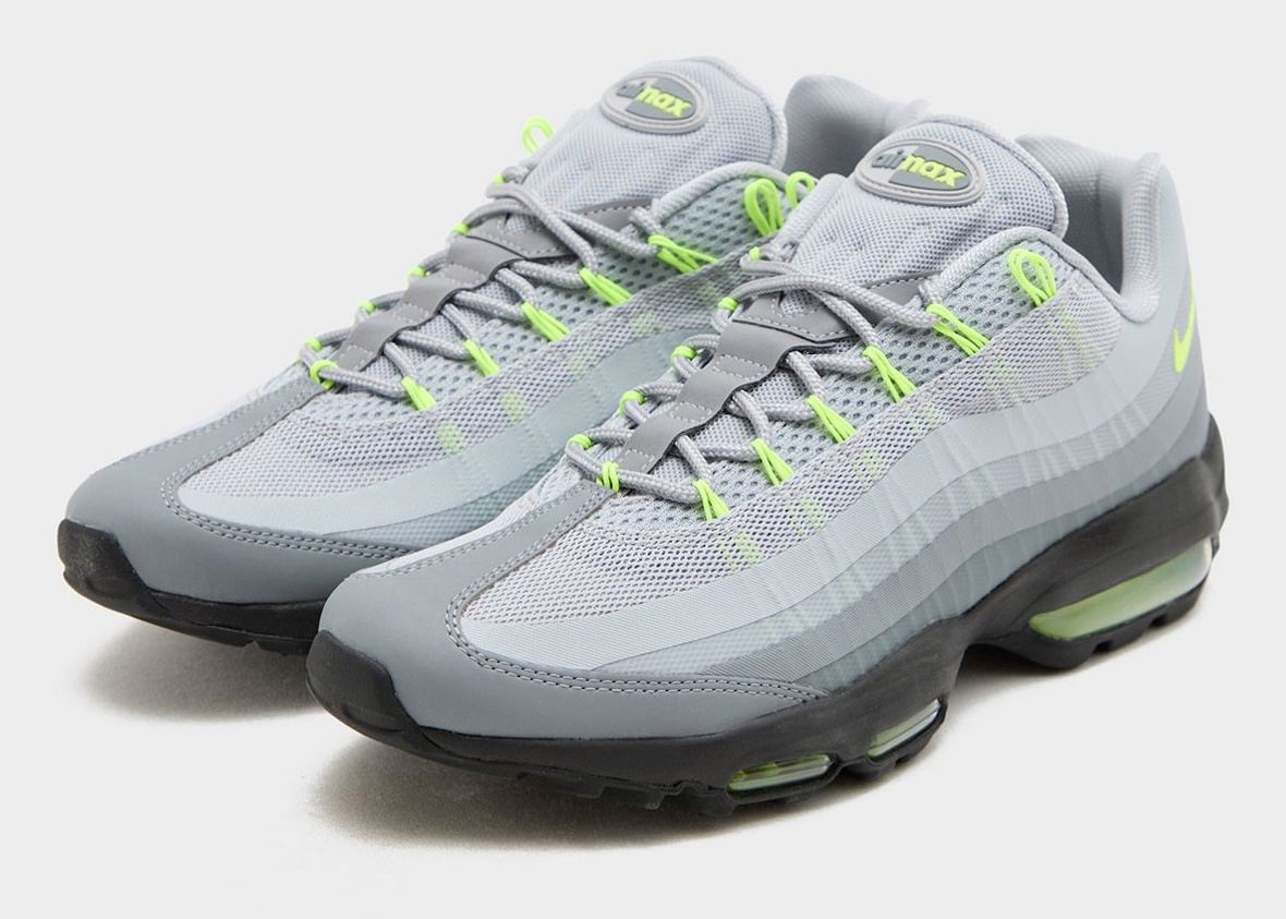 Nike Air Max 95 Ultra Joins Iconic “Neon” Colorways