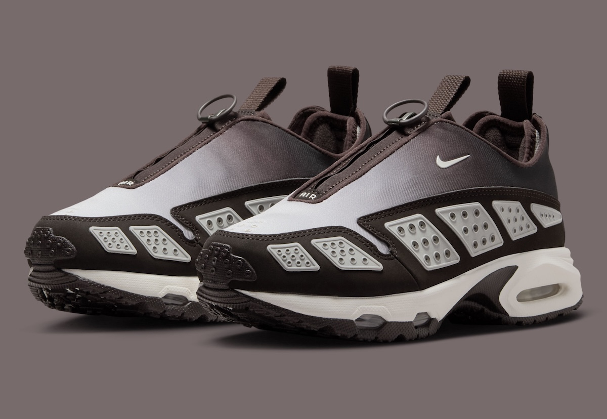 Nike Air Max Sunder Comes In A Gradient “Cave Stone”