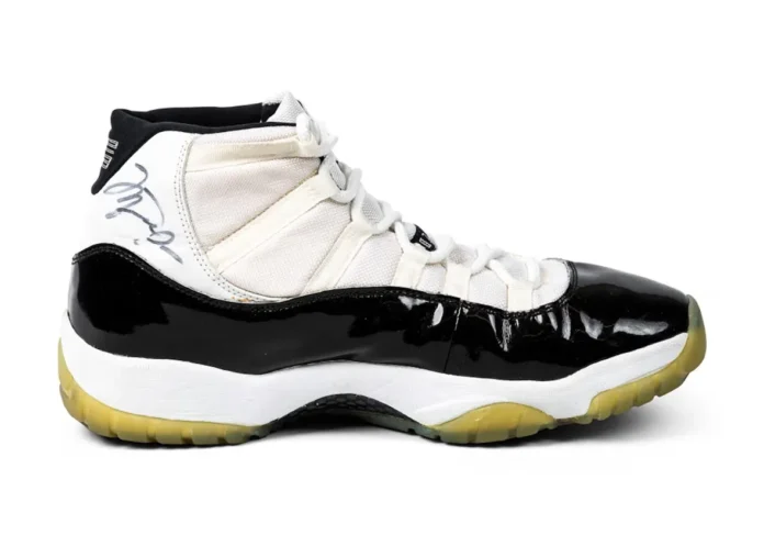 joopiter-air-jordan-11-concord-auction