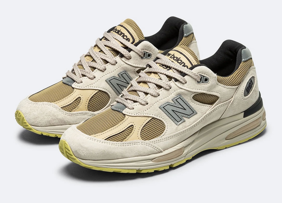 New Balance 991v2 Surfaces in “Silver Birch”