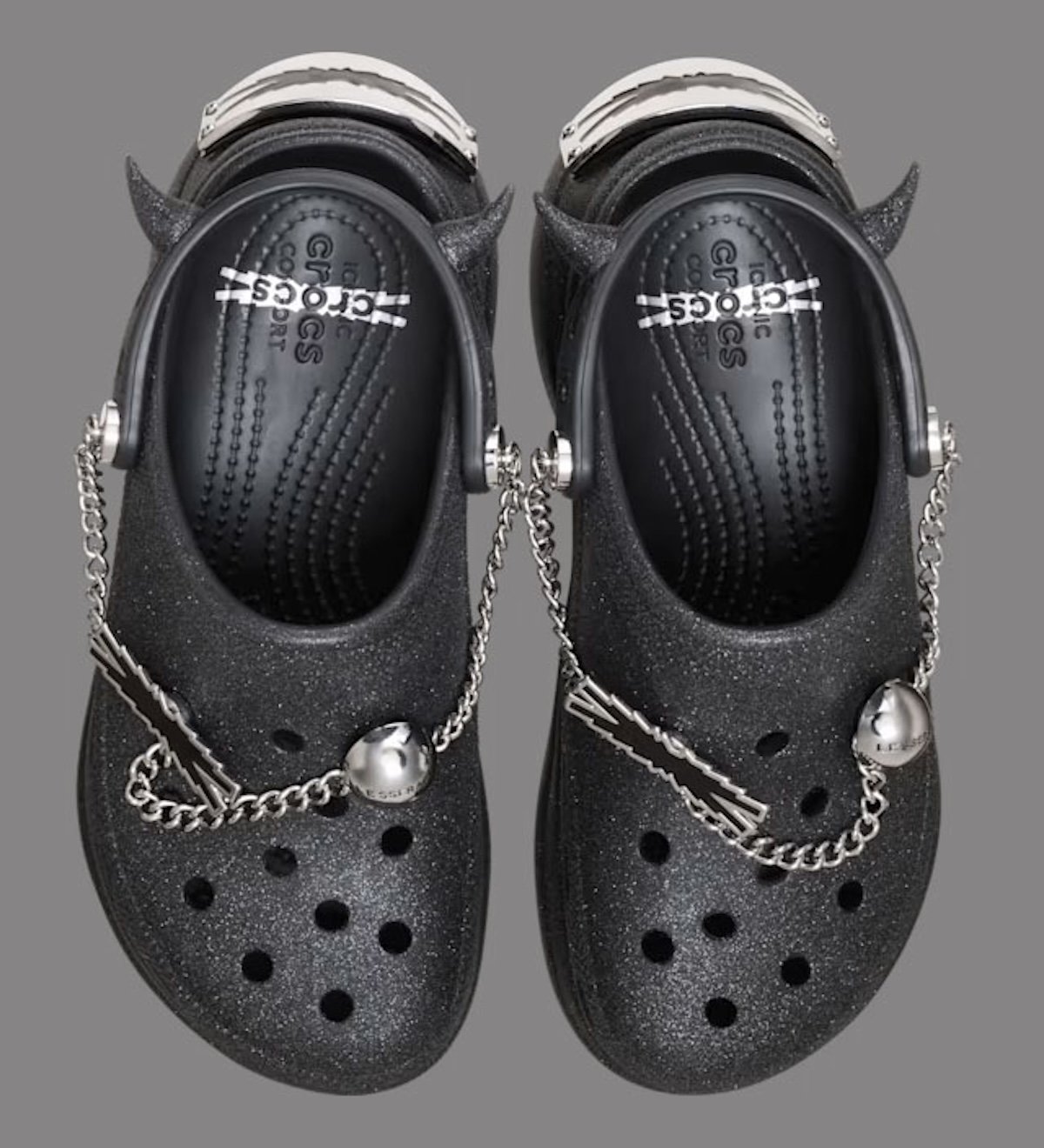 LE SSERAFIM Crocs Bae Clog 212454