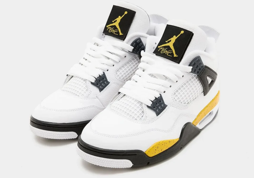 靴 Nike Air Jordan 4 \