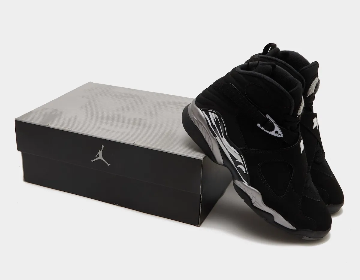 First Look at the Air Jordan 8 Chrome 2026 and its Jordan face box