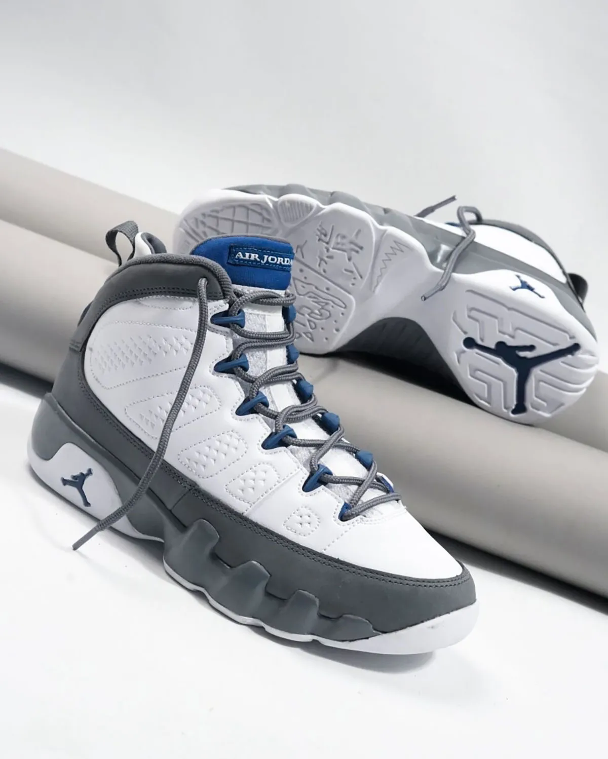 エアジョーダン　メタル　Ⅸ（9） Air Jordan 9 Flint Grey 2026 HV4794-100