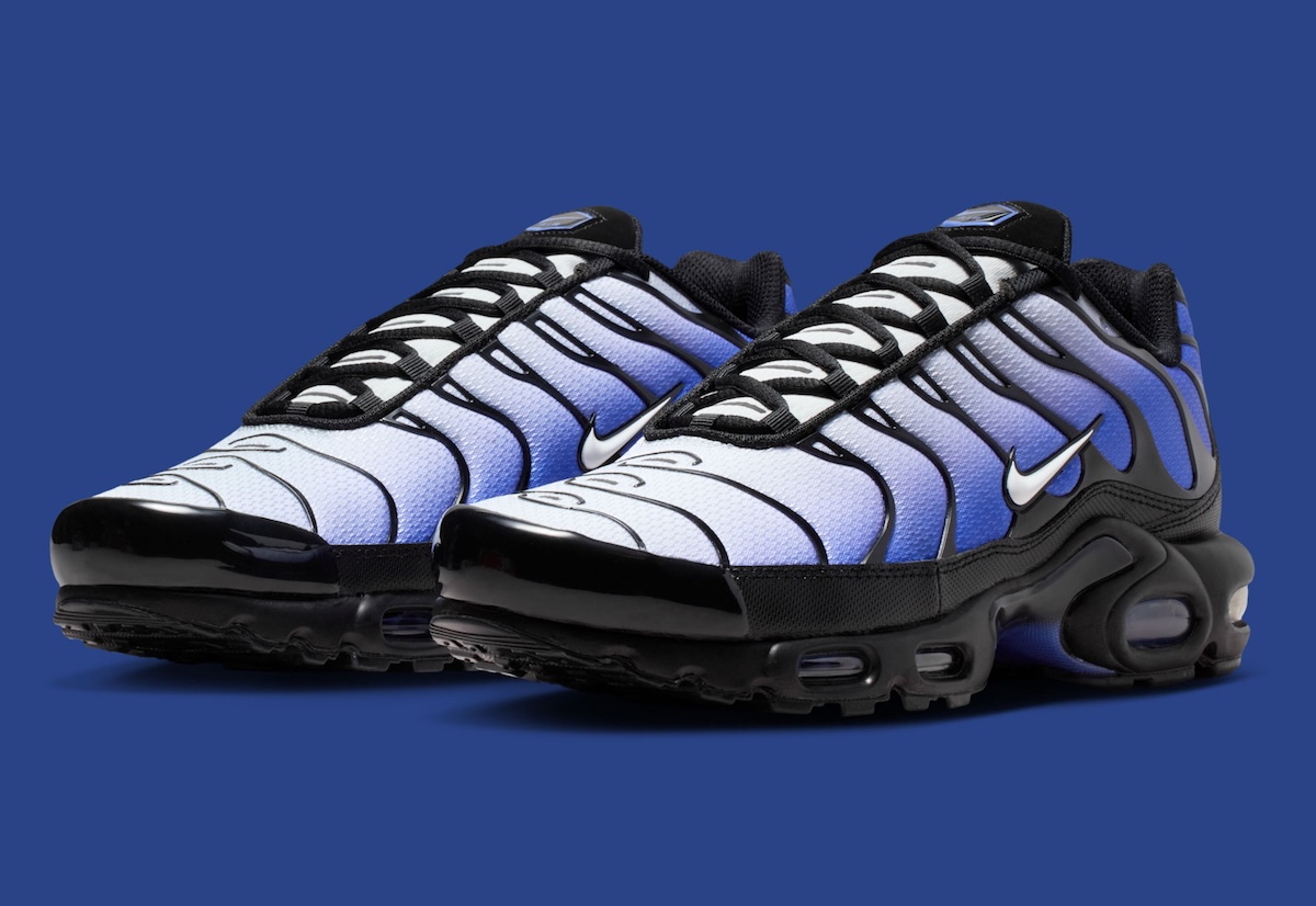 Nike Air Max Plus Gets A Gradient Blue and White Colorway