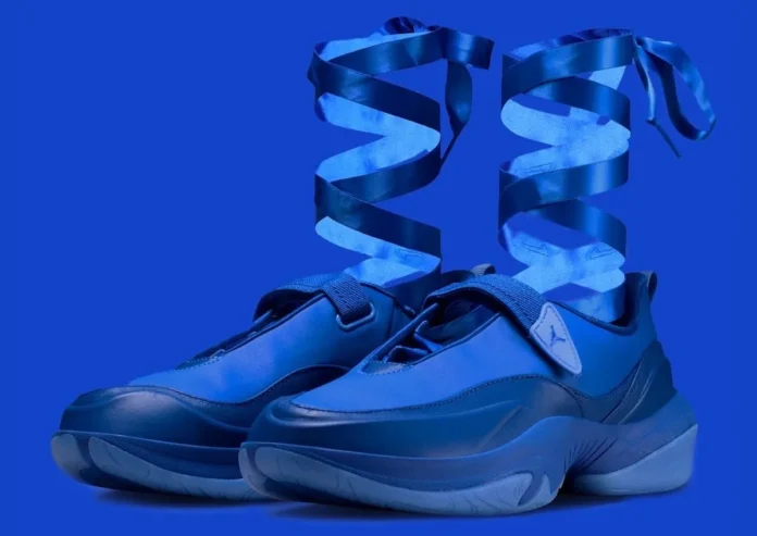 jordan-pointe-blue-ib8597-400