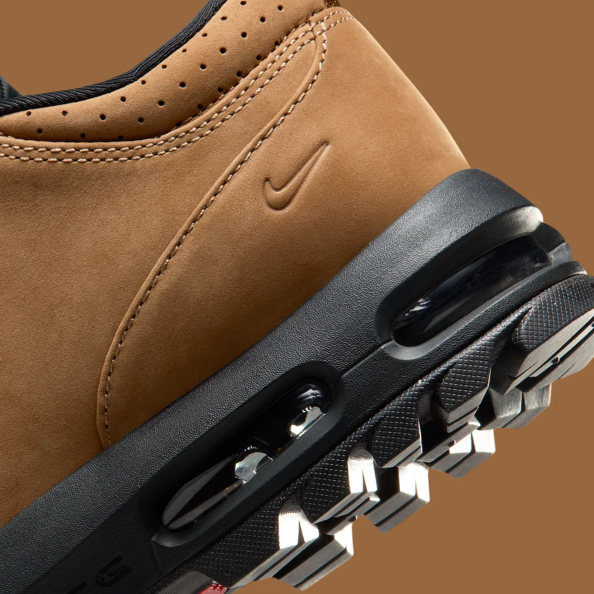 Nike Air Max Goadome Low Taupe IU5915-200