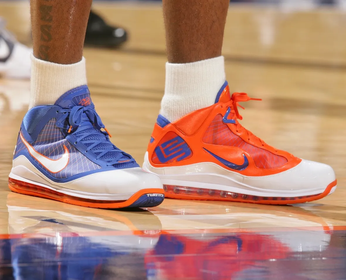 LeBron James wearing Nike LeBron 7 Hardwood Classic PE