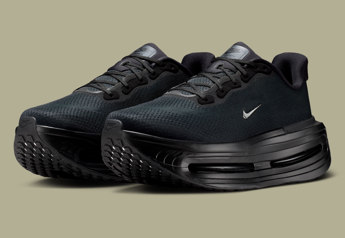 Nike Vomero Premium “Black” Comes With Mini Chrome Swoosh