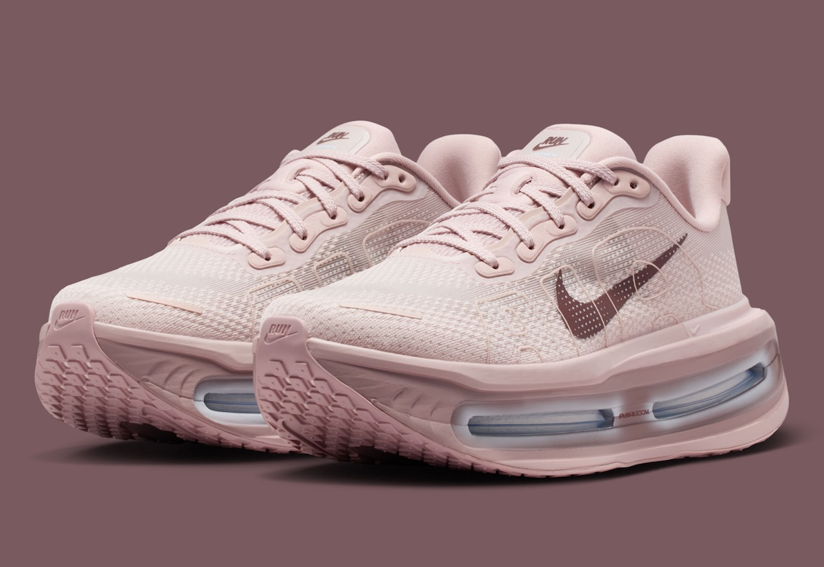 Nike Vomero Premium Takes On “Particle Pink” Tones