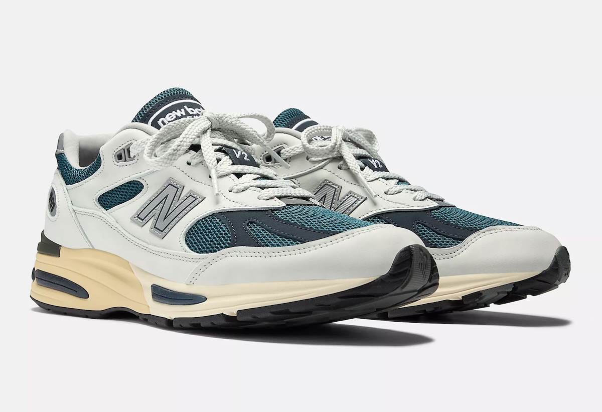 New Balance 991v2 “Total Eclipse” Releases May 21st