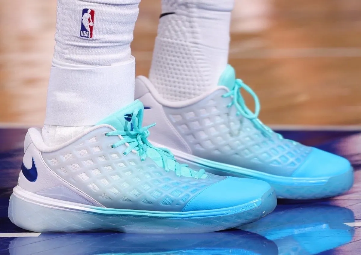 Jalen Brunson Debuts Nike Kobe 3 Low Protro PE For NBA Playoffs