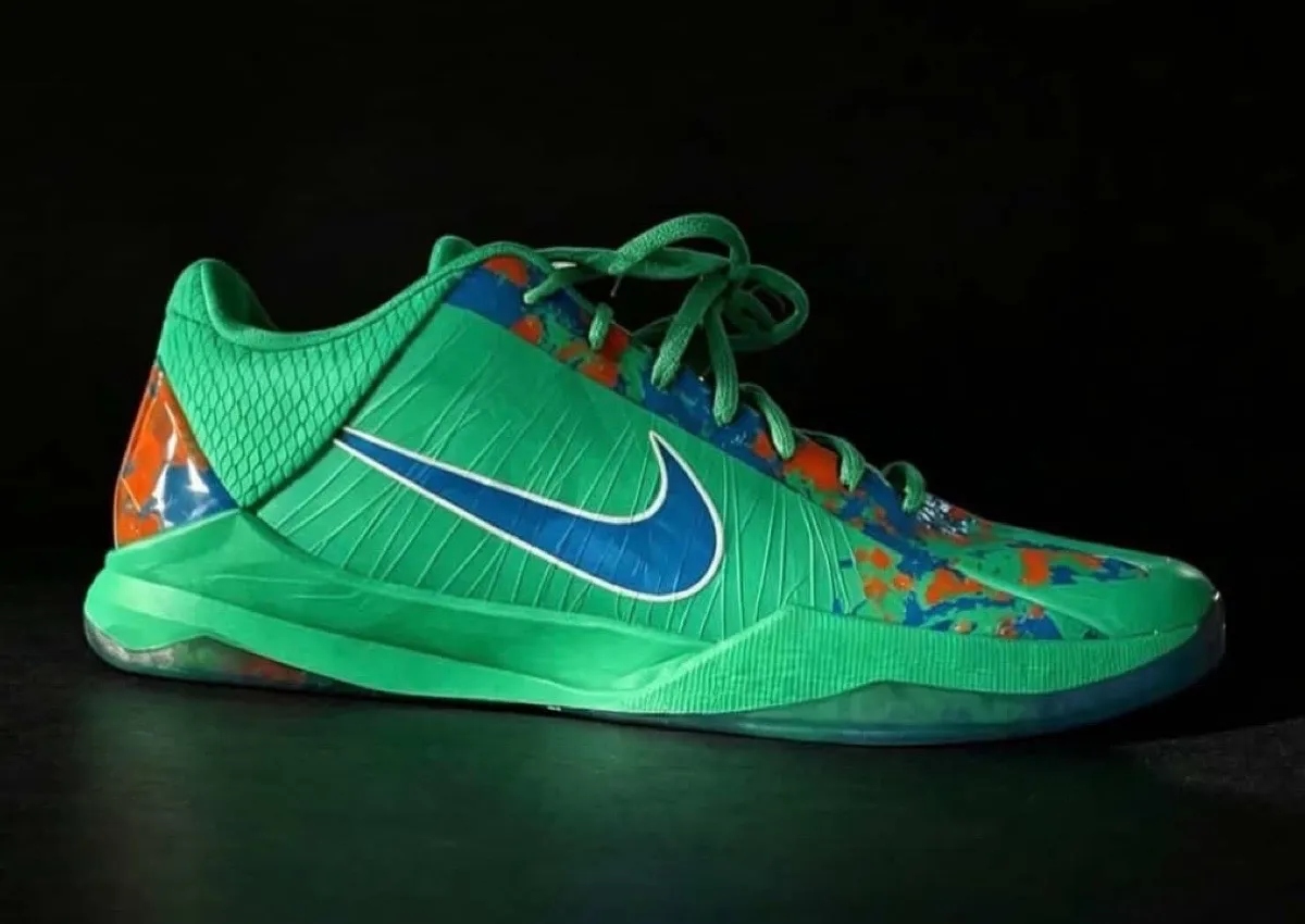 Jalen Brunson’s Newest Nike Kobe 5 Protro PE Revealed