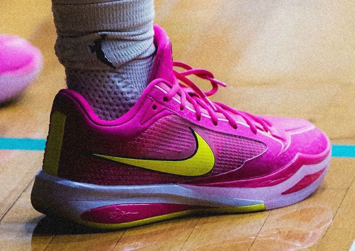 Sabrina Ionescu Debuts Nike Sabrina 4 “Desert Pink”